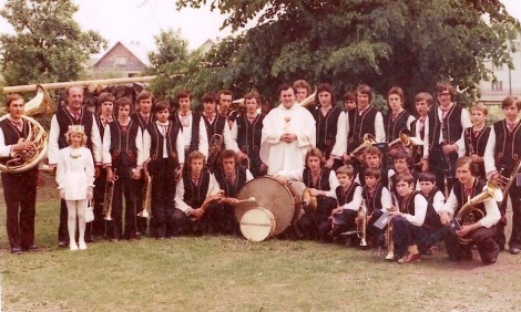 dych-1977.jpg